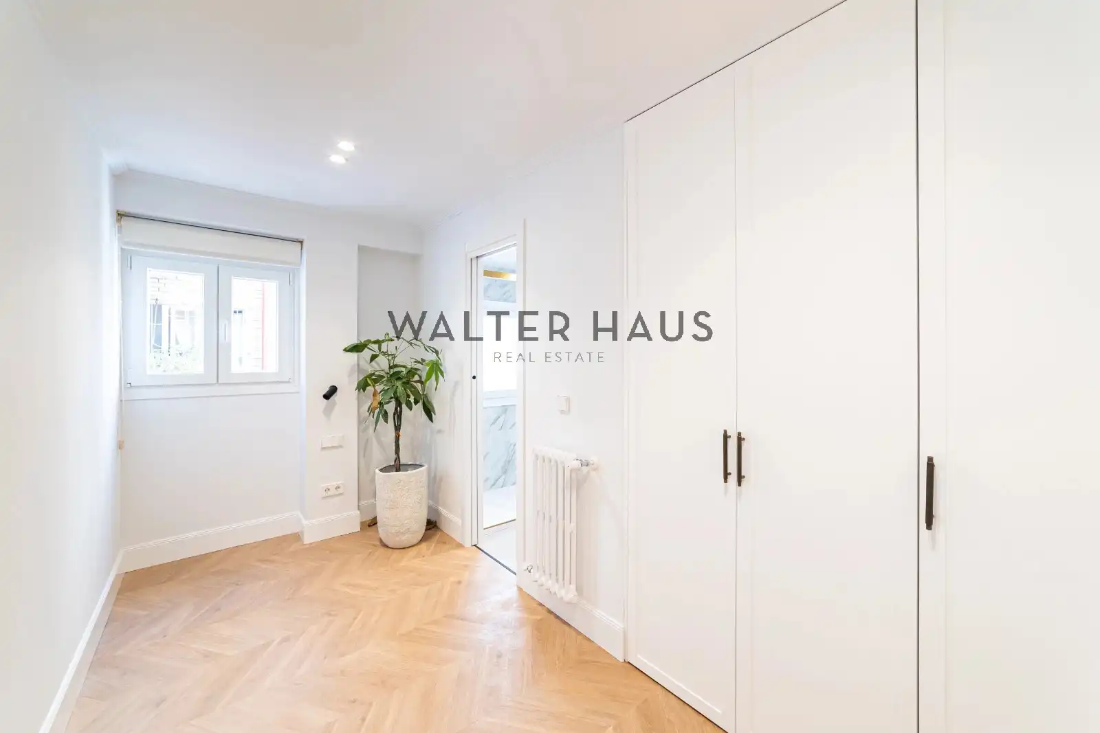 Flat with terrace for sale in Calle de Castelló, imagen 26