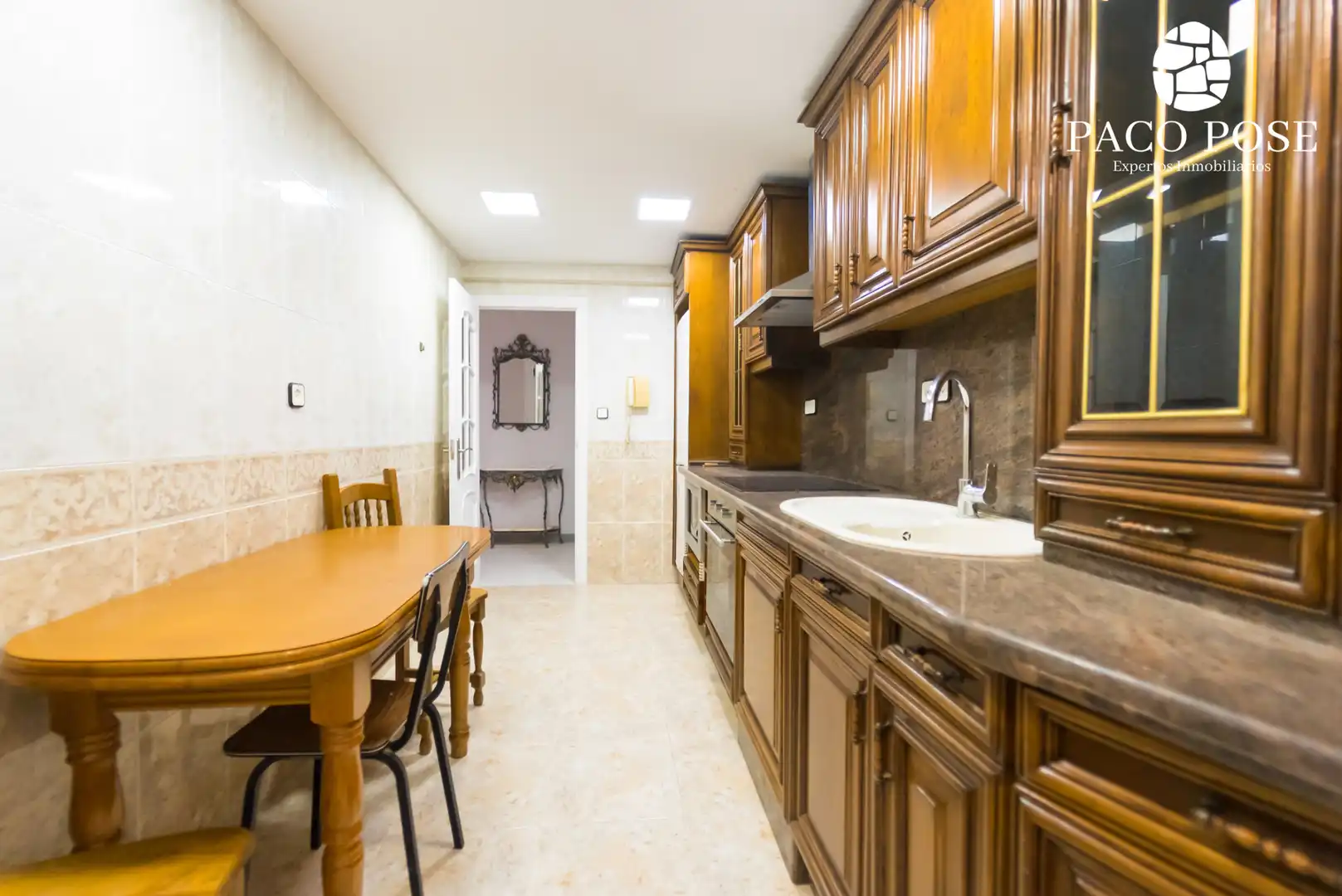 Kitchen of Flat for sale in A Coruña Capital   with Parquet flooring, Furnished and Oven