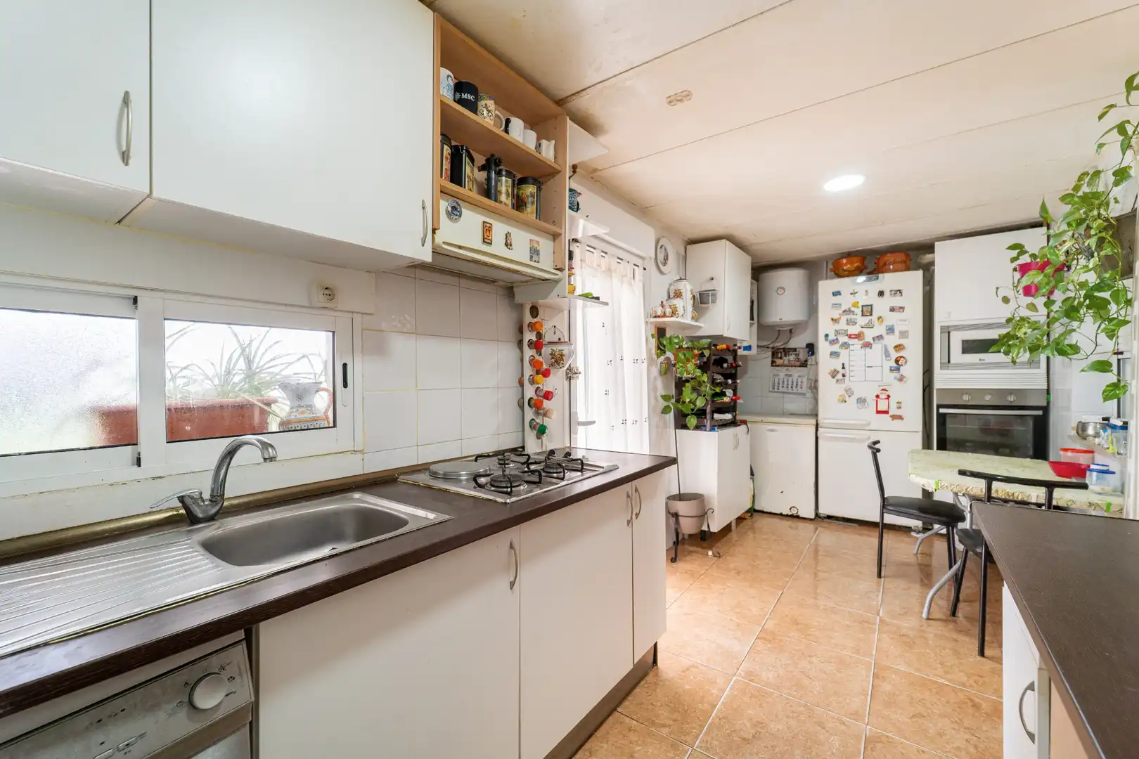 Cocina de Piso en venta en El Álamo con Jardín privado, Amueblado y Horno