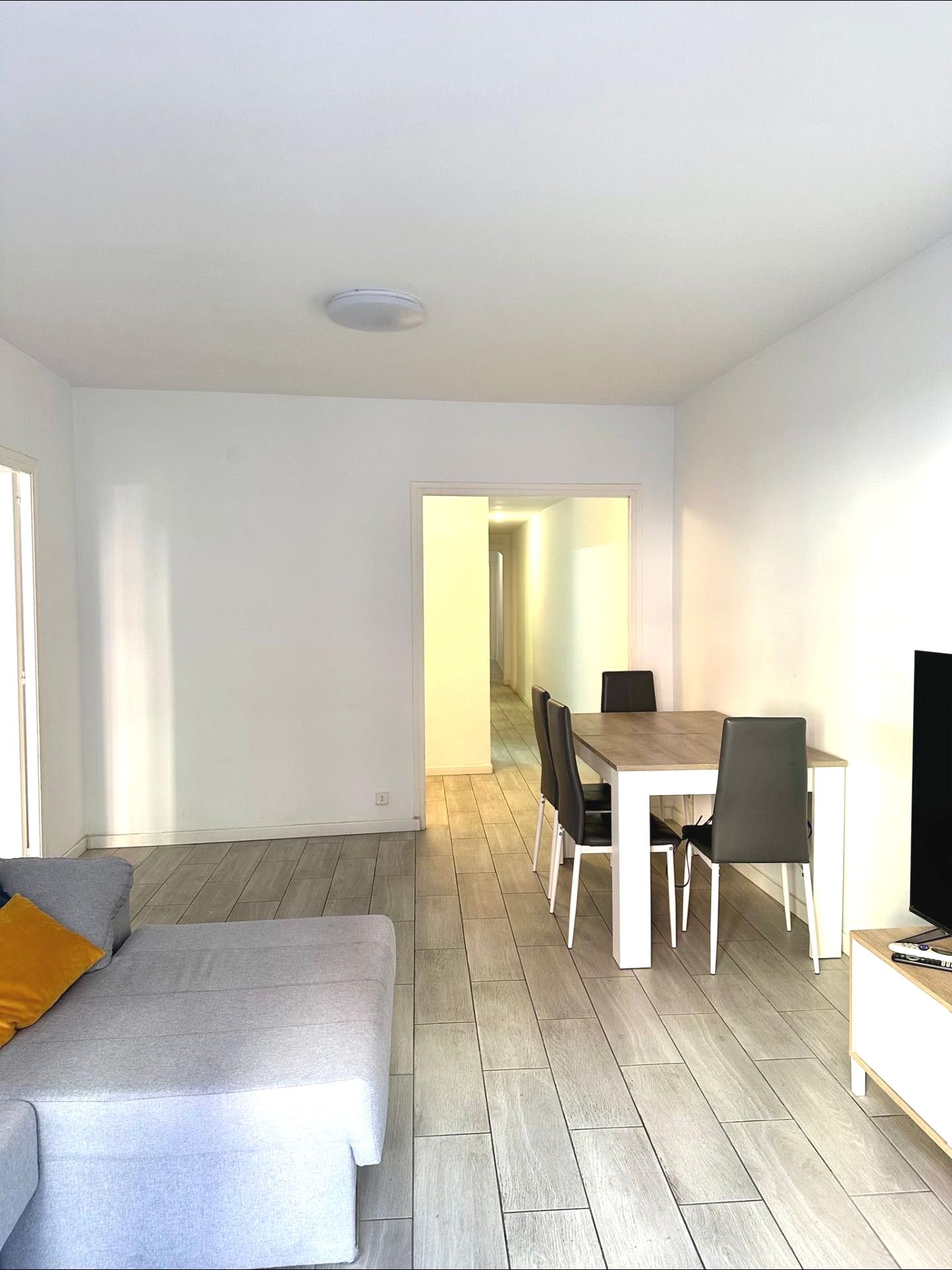 Flat to rent in Calle VIRGEN DEL SOCORRO, Raval Roig - Virgen del Socorro, Centro