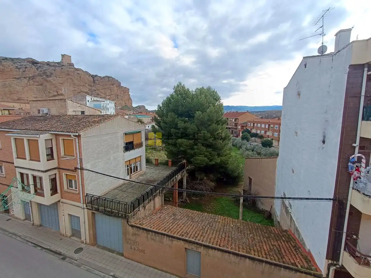 Vista exterior de Apartamento en venta en Quel con Calefacción, Parquet y Trastero