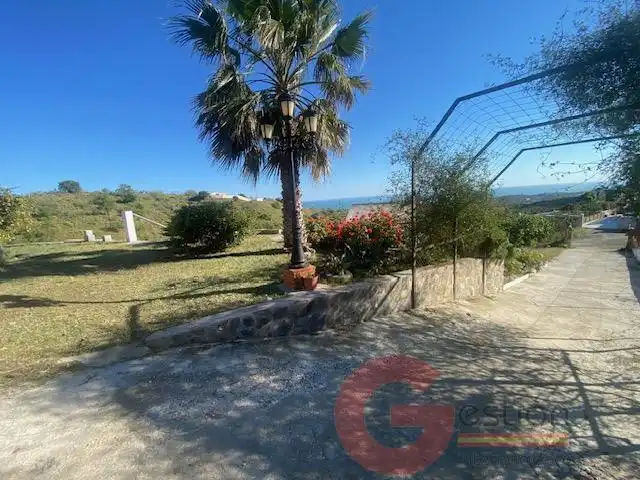 Finca rústica en venta en Camino Viejo de Málaga