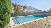 Swimming pool of Single-family semi-detached for sale in Cabrils  with Air Conditioner, Terrace and Balcony