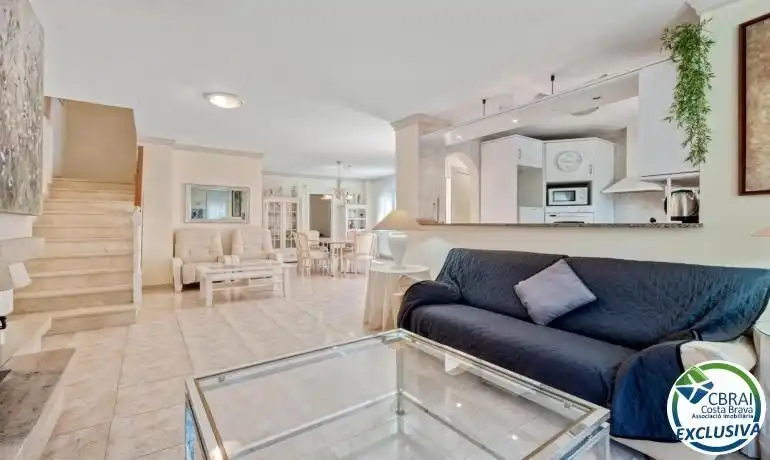 Casa amb piscina en venda a MAS NOU, imagen 4