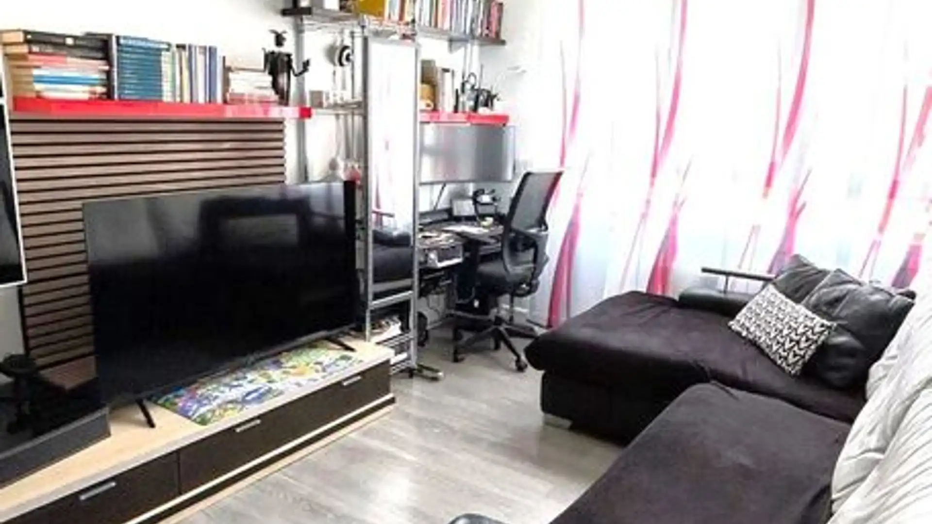 Sala d'estar de Pis en venda en Barakaldo  amb Calefacció, Jardí privat i Traster