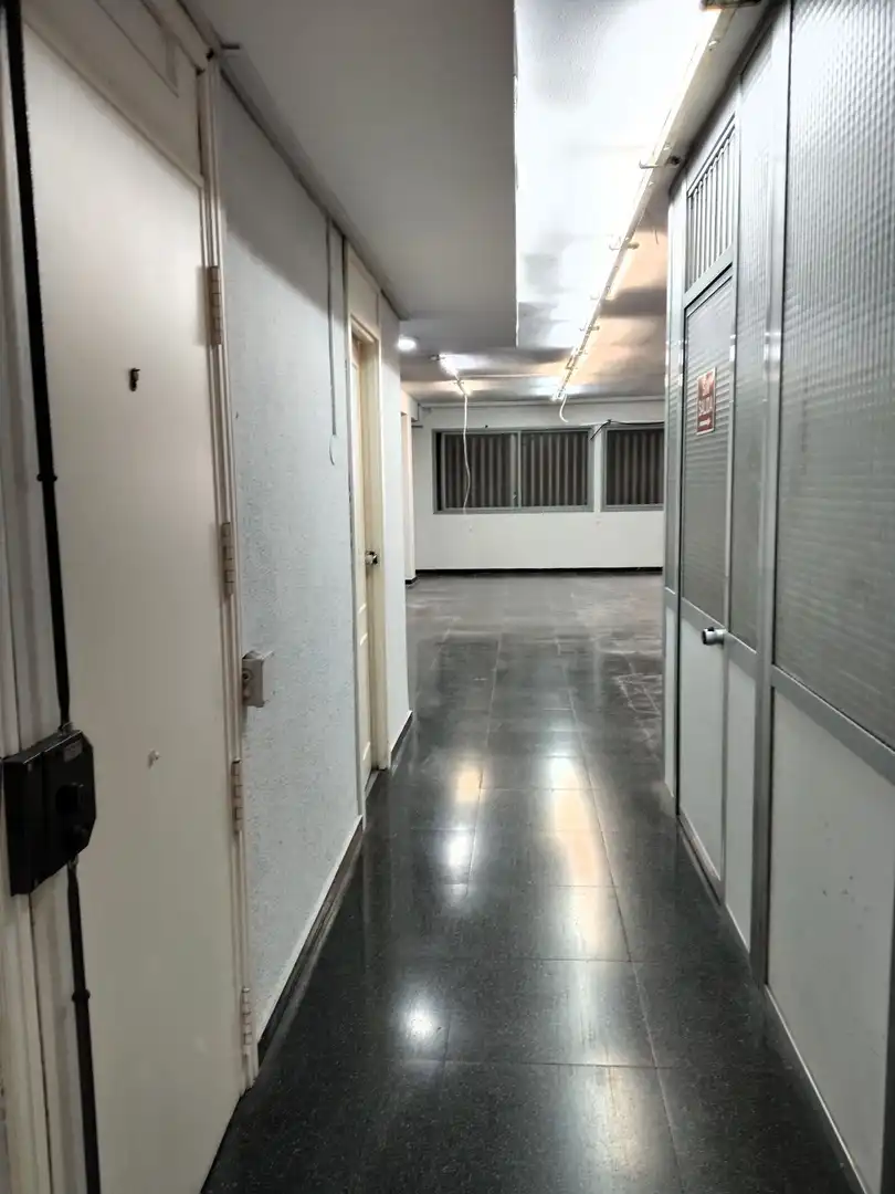 Oficina de alquiler en Valencia