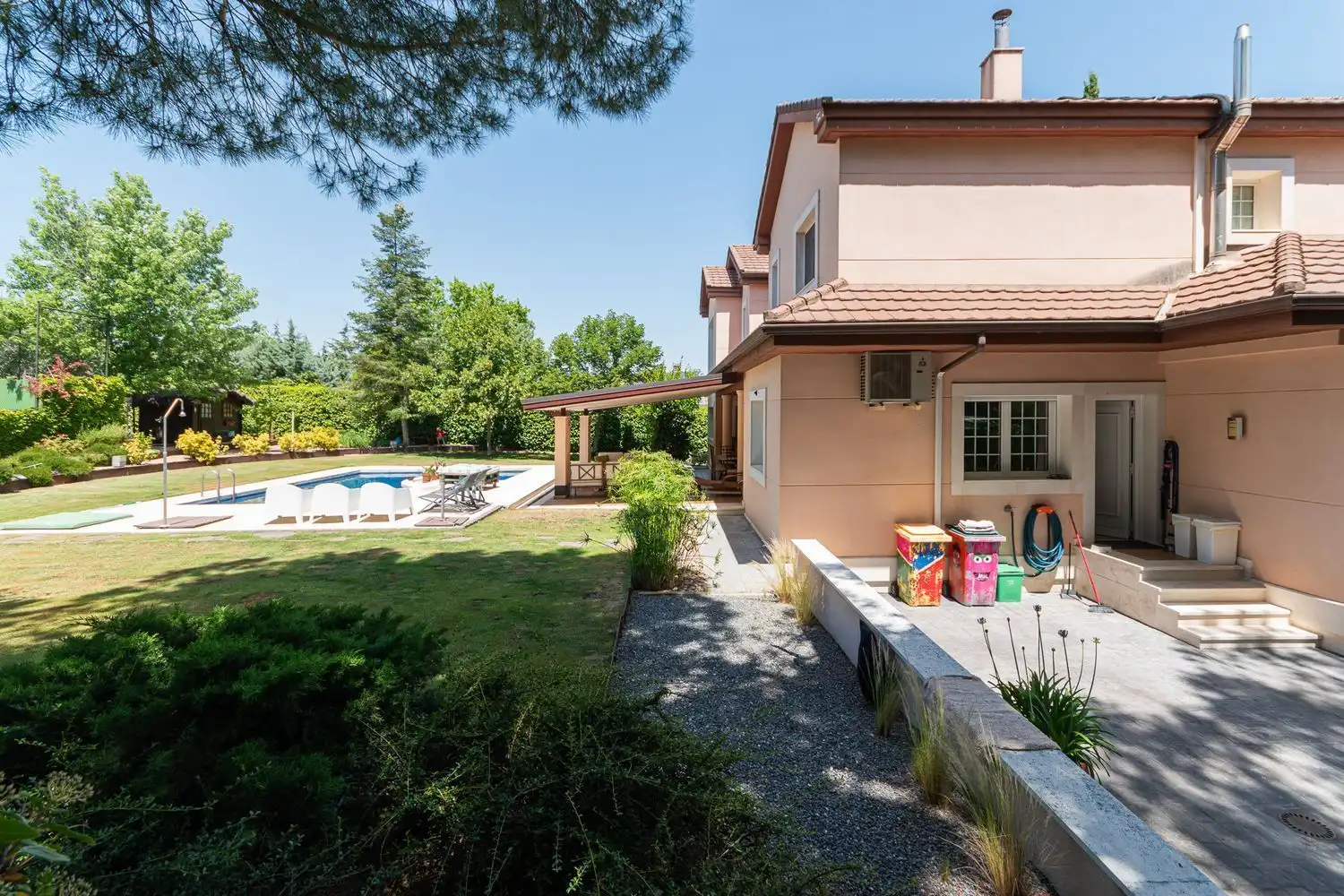 Garden of Houses for sale in Boadilla del Monte  with Air Conditioner, Heating and Storage room