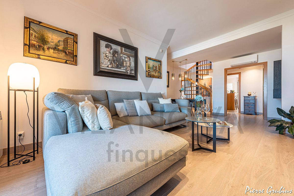 Living room of Attic for sale in Reus  with Air Conditioner, Heating and Parquet flooring