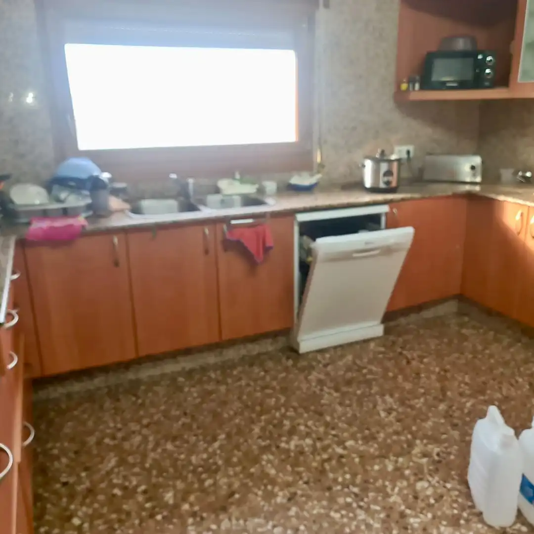 Cocina de Casa o chalet en venta en Ossó de Sió con Aire acondicionado, Calefacción y Jardín privado