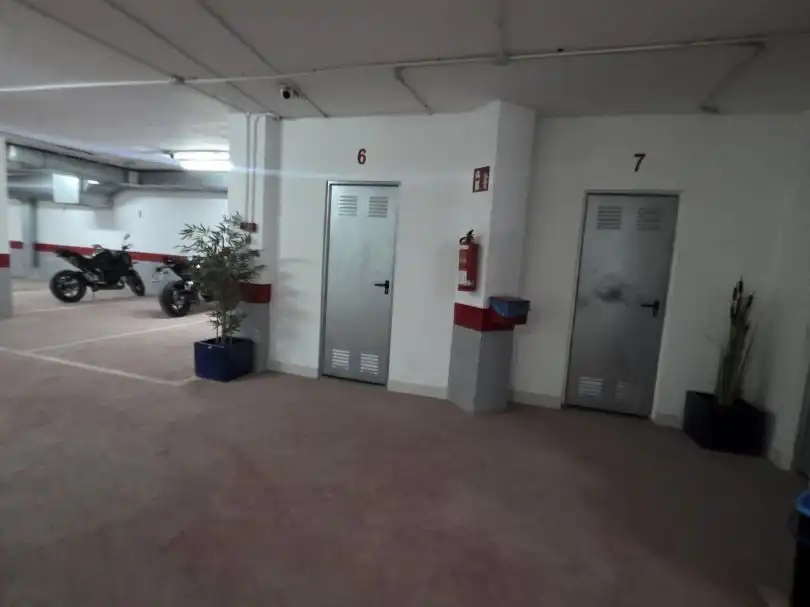 Parking de Trastero en venta en Almería