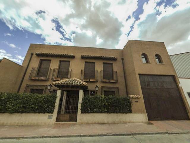 Nave industrial en Venta en Consuegra