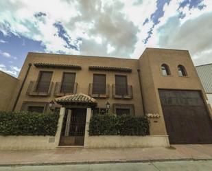 Exterior view of Industrial buildings for sale in Consuegra