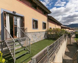 Exterior view of Single-family semi-detached for sale in Sabiñánigo  with Heating, Private garden and Terrace