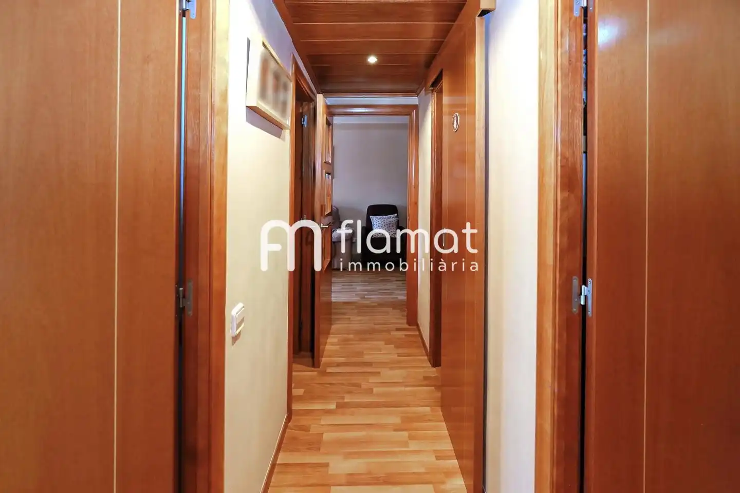 Wohnung zum Verkauf in Badalona mit Klimaanlage, Heizung und Balkon