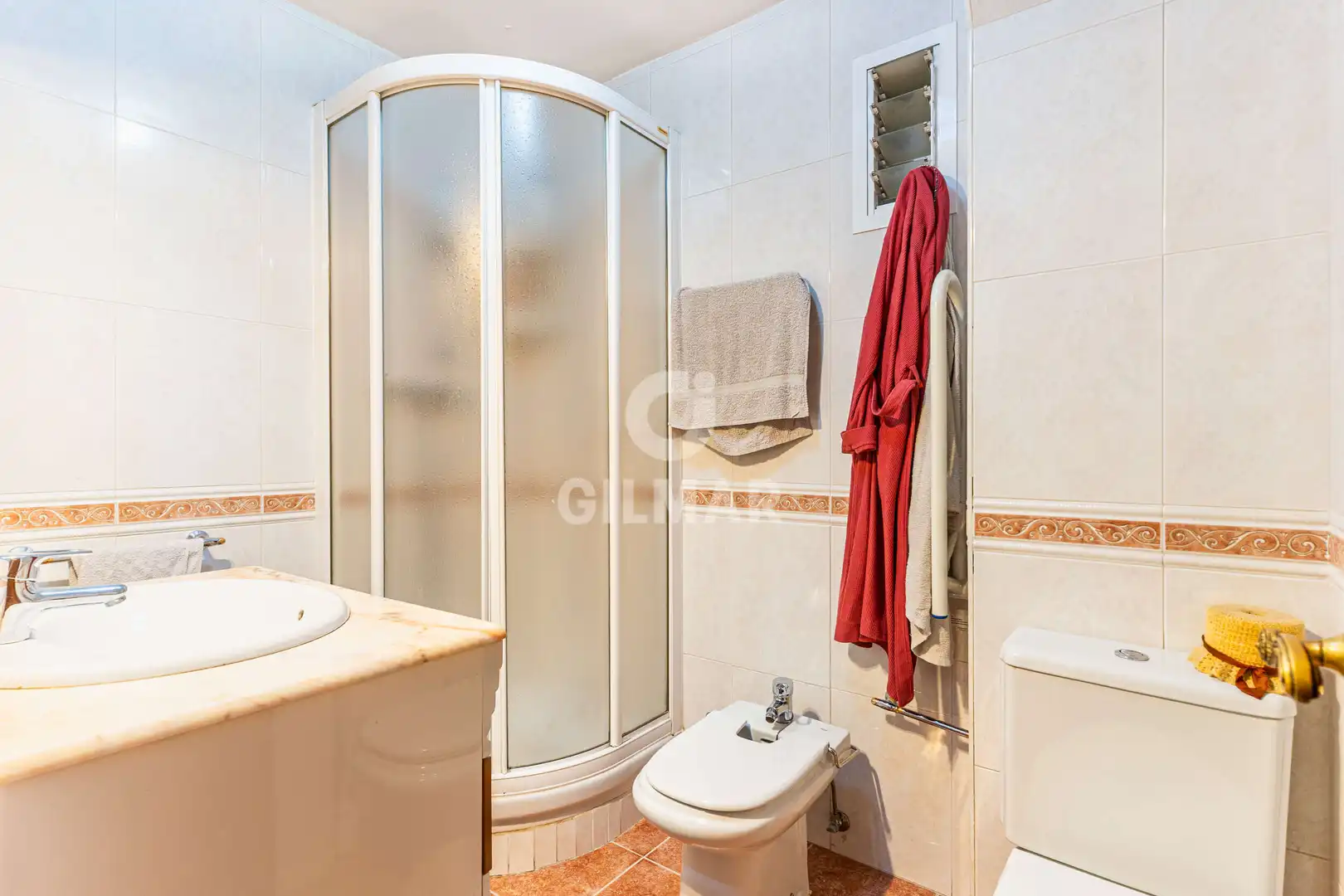 Exterior view of Flat for sale in Madrid  with Heating