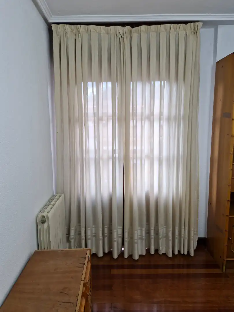 Vista exterior de Piso de alquiler en Valle de Mena con Calefacción, Parquet y Amueblado