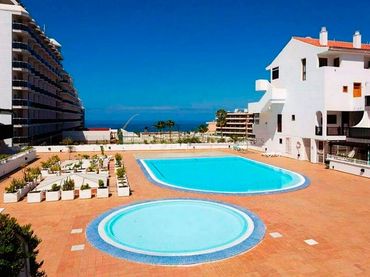 Apartment with pool for sale in Avenida Ernesto Sarti