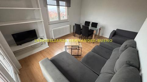 Foto 3 de Piso de alquiler en Pizarrales, Salamanca