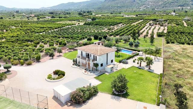 Terreno residencial en Venta en Sanet y Negrals