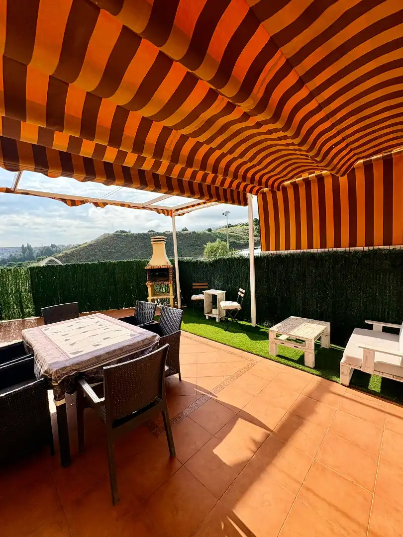 Habitatge amb piscina en venda a Riviera del Sol, imagen 2