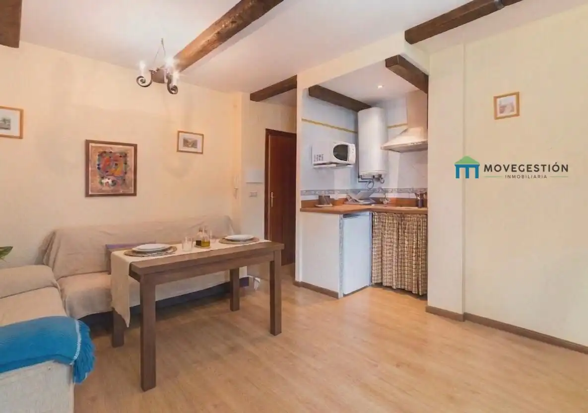 Piso con terraza en venta en Benaocaz