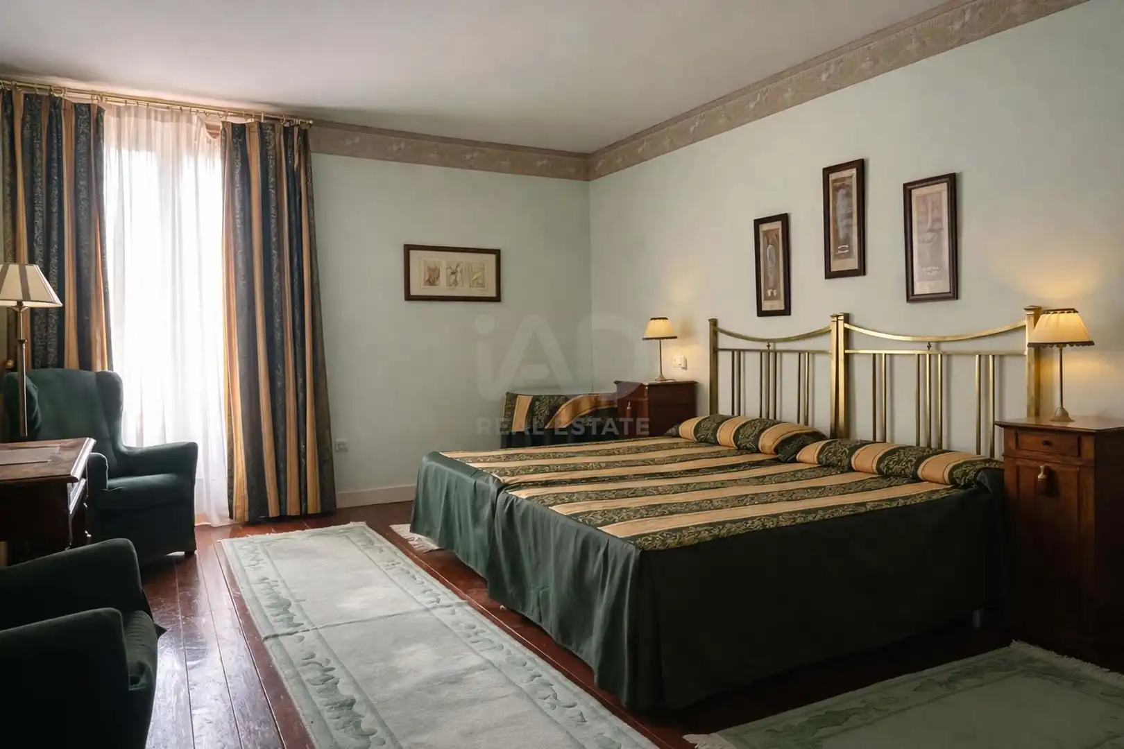 Schlafzimmer von Geschaftsraum zum Verkauf in Santiurde de Toranzo
