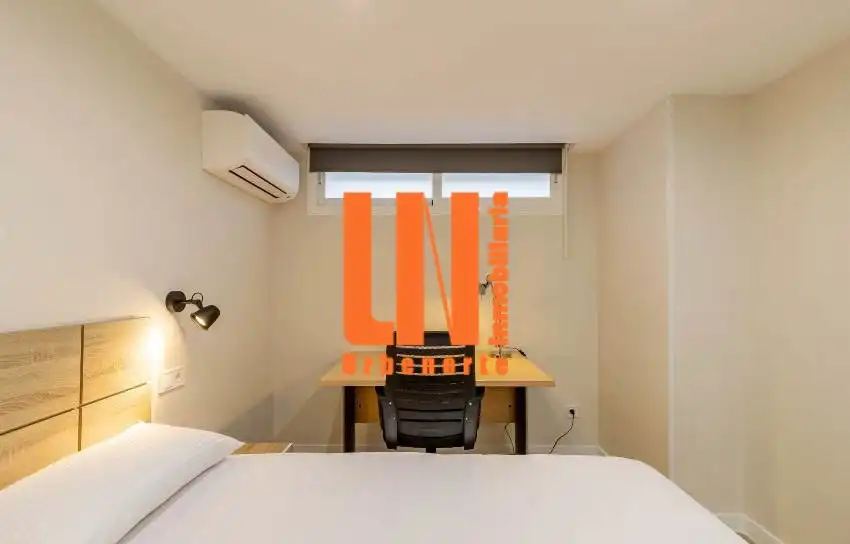 Bedroom of Study for rent in Villanueva de la Cañada  with Air Conditioner, Heating and Private garden