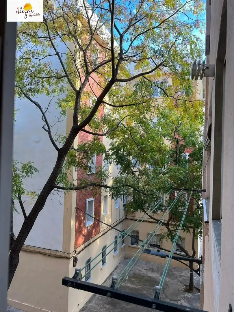 Außenansicht von Wohnung zur Miete in Xirivella mit Klimaanlage, Möbliert und Balkon