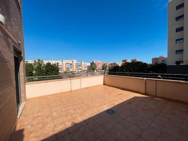 Terrace of Flat for sale in Alicante / Alacant  with Air Conditioner and Furnished