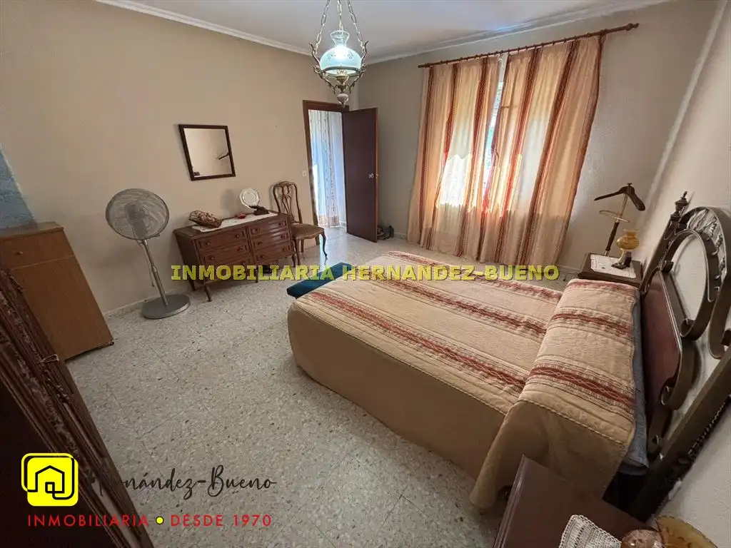Bedroom of Houses for sale in La Fuente de San Esteban   with Heating and Terrace