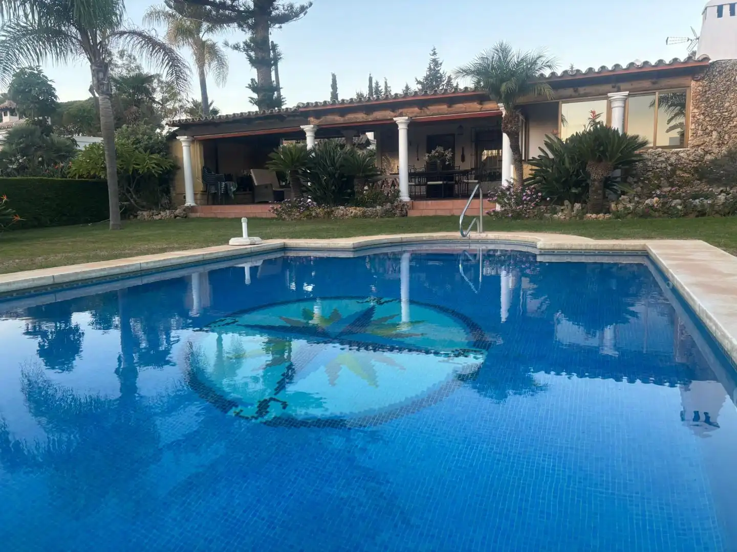 Maison avec piscine à vendre à Avellano 13