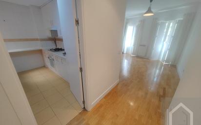 Flat to rent in  Madrid Capital  with Terrace