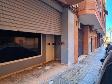 Business premises to rent in Calle CAPUTXINS 1