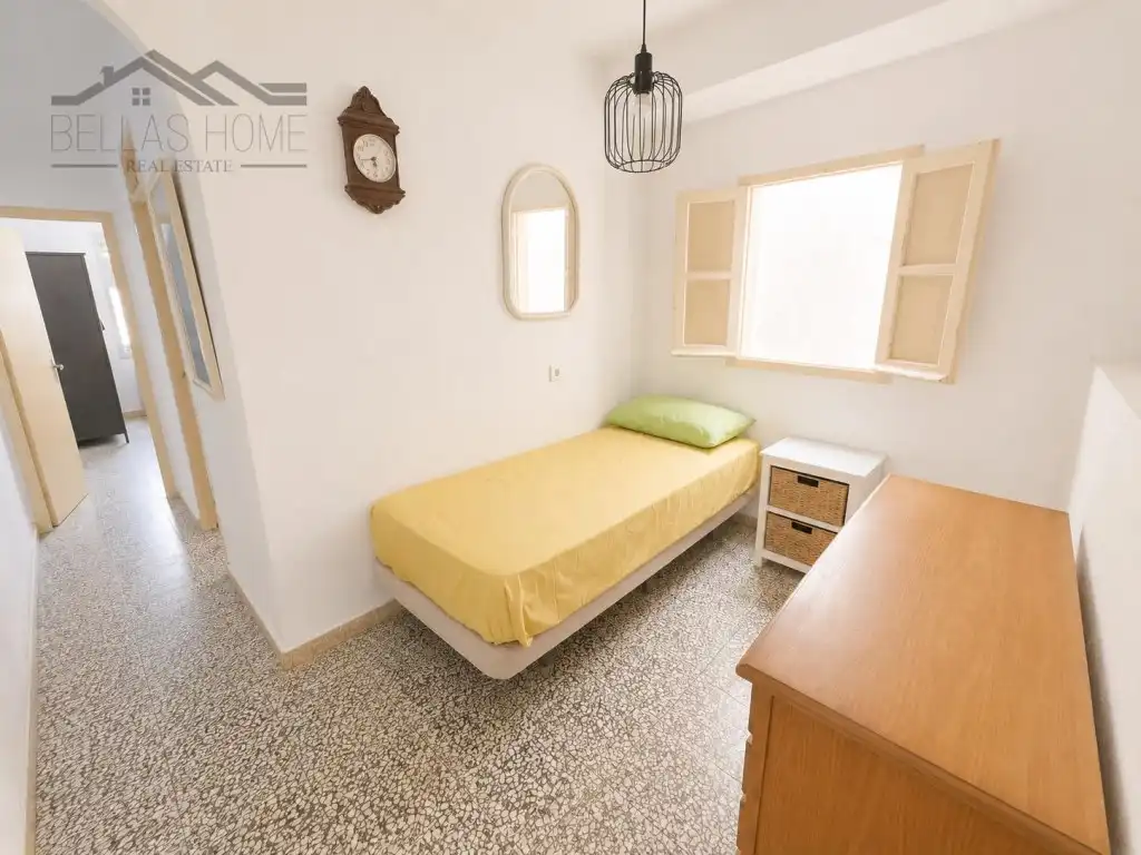 Dormitori de Casa adosada en venda en Estepona amb Moblat