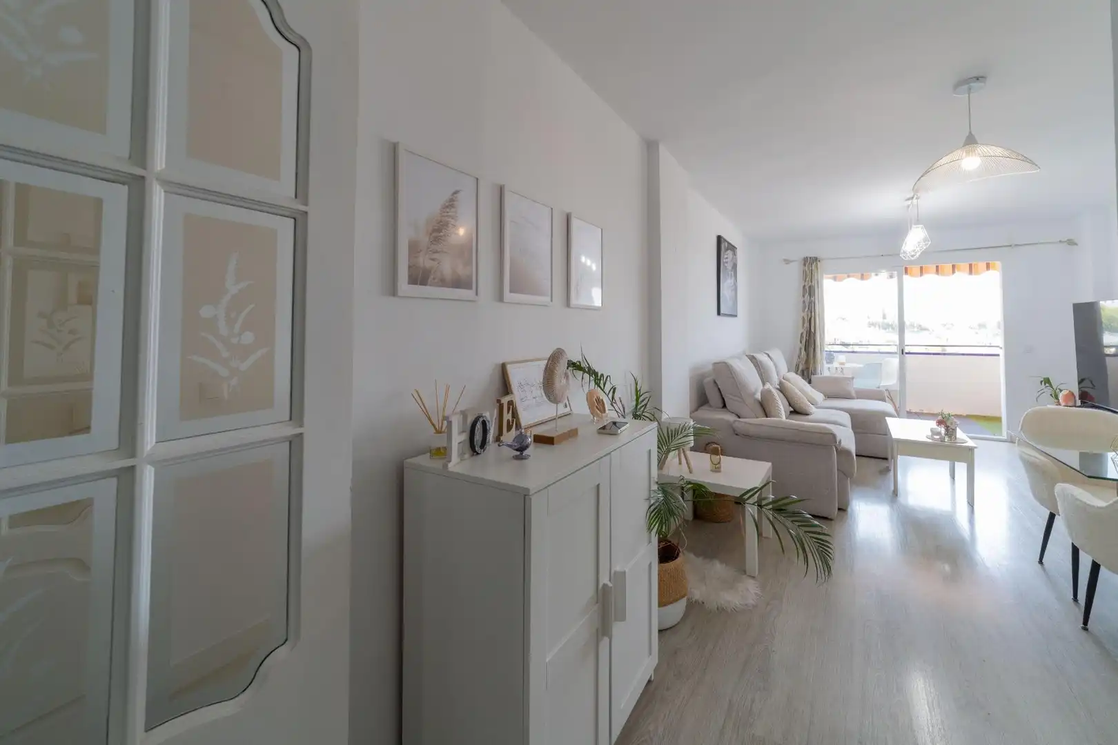 Sala de estar de Piso en venta en Rincón de la Victoria con Aire acondicionado, Calefacción y Terraza