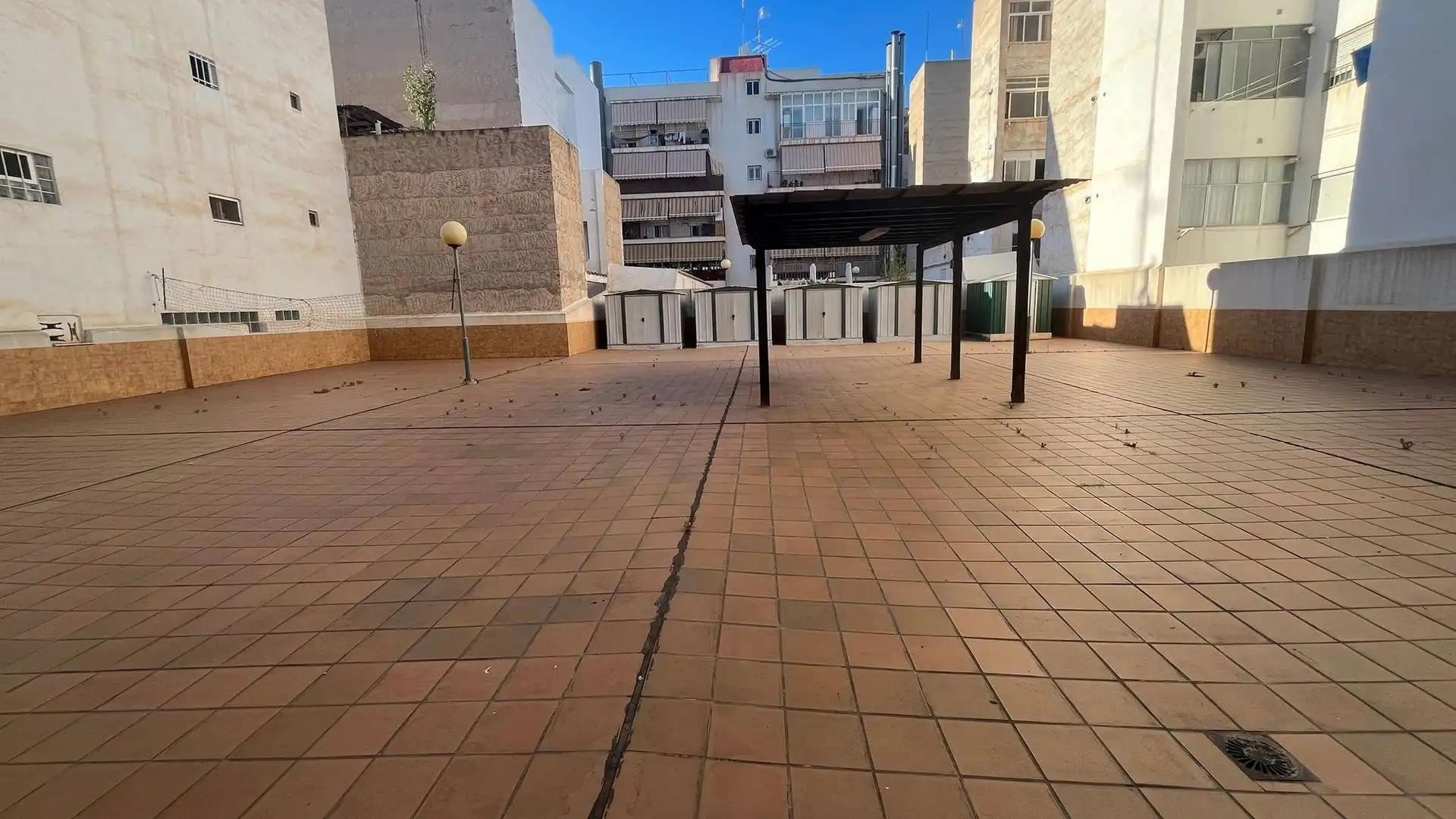 Vista exterior de Piso en venta en Elche / Elx