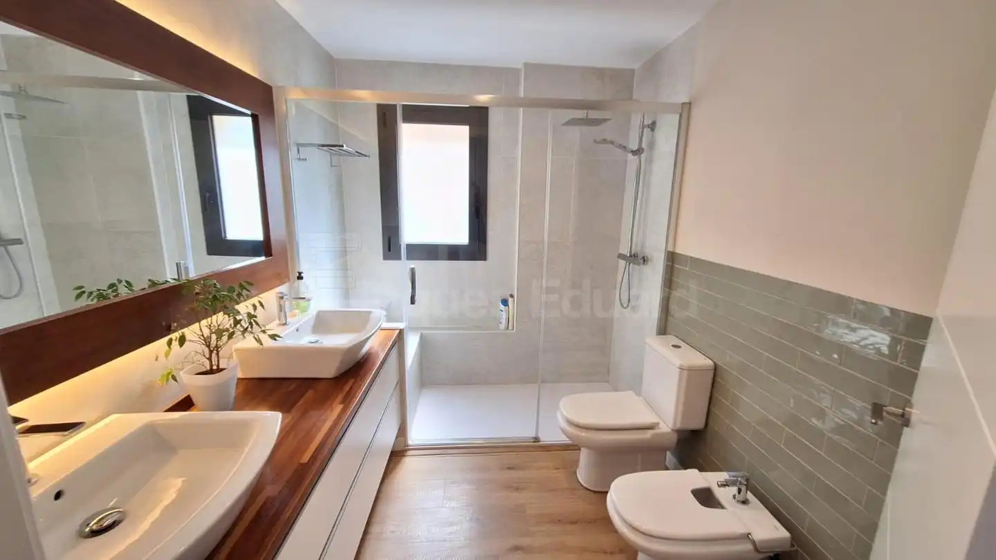 Bany de Casa o xalet en venda en Argentona amb Jardí privat i Terrassa