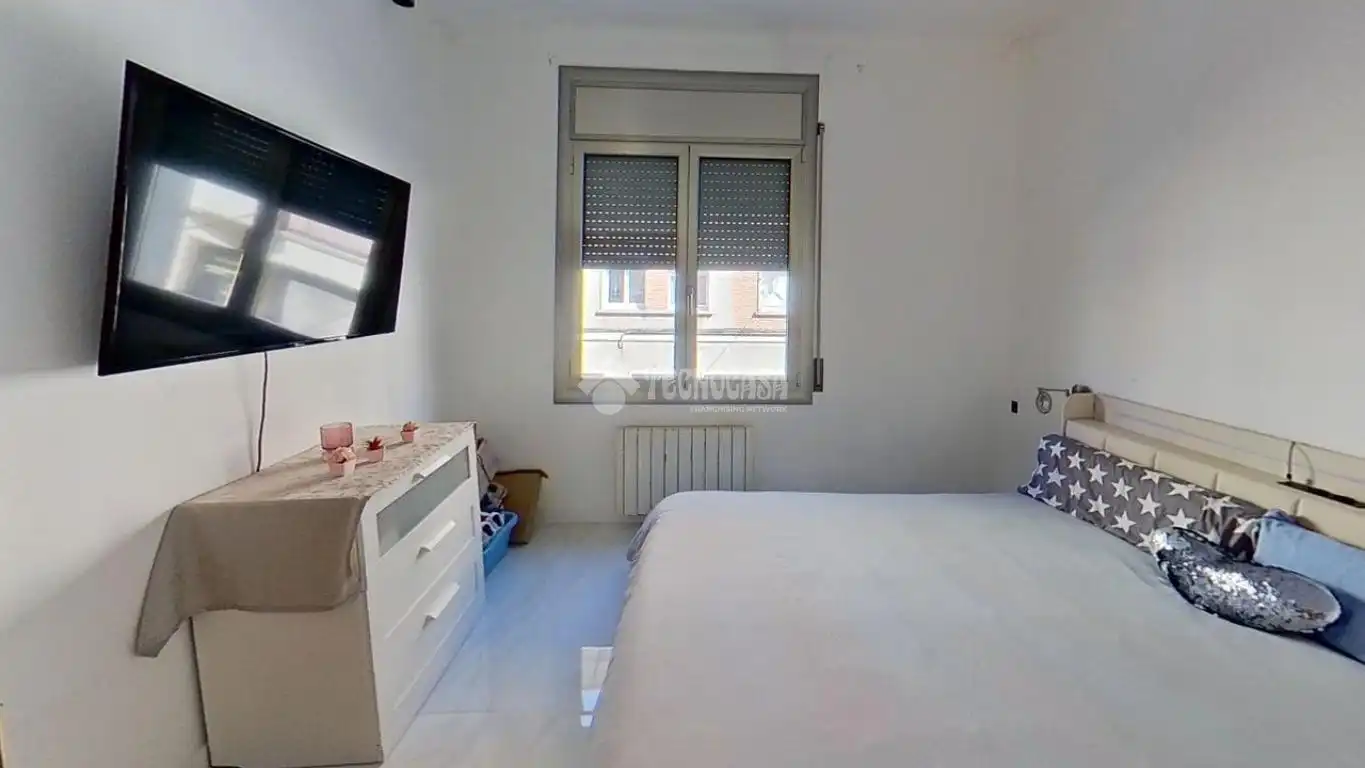Dormitori de Casa adosada en venda en Manresa amb Terrassa