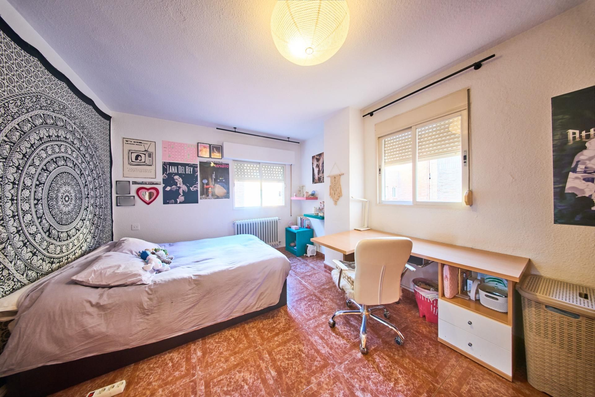 Bedroom of Attic for sale in  Granada Capital  with Heating, Terrace and Balcony