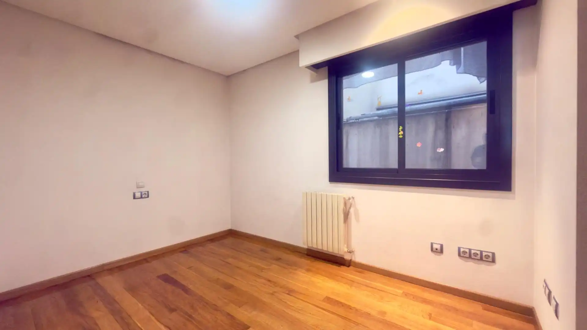 Piso en venta en Ourense Capital  con Calefacción