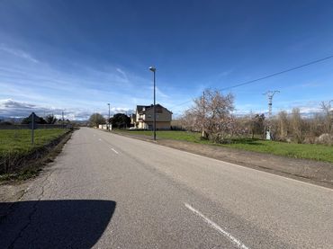 Wohnbaugrundstück zum Verkauf in Calle VIÑA VAL 90
