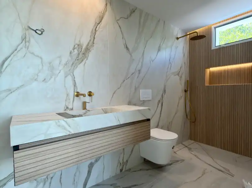 Bathroom of Houses for sale in Nueva Santa Barbara - Cruz de Gracia