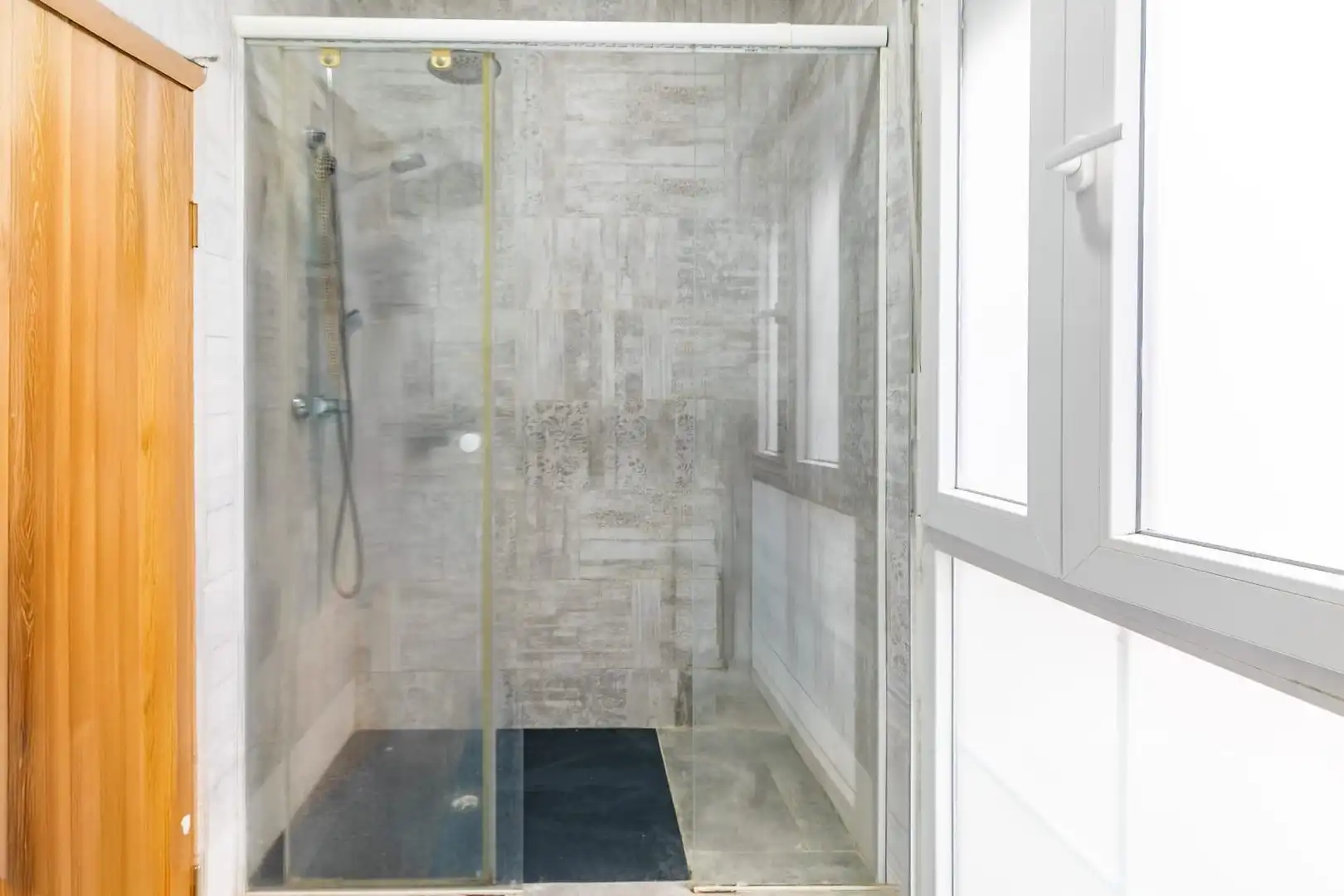 Bathroom of Detached homes for sale in Bellreguard  with Terrace, Storage room and Balcony