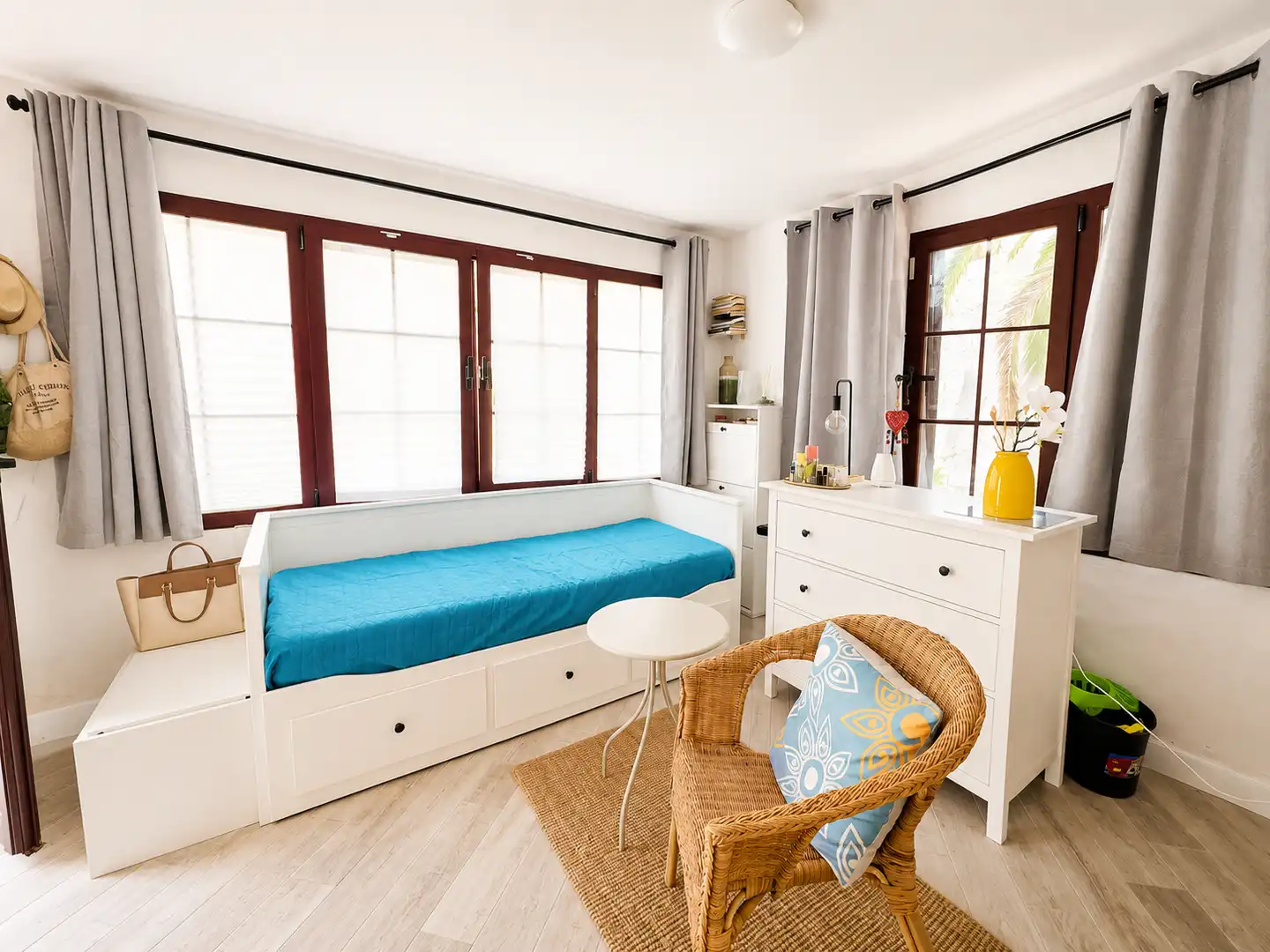 Habitación de Estudio en venta en Antigua con Aire acondicionado, Amueblado y Piscina comunitaria
