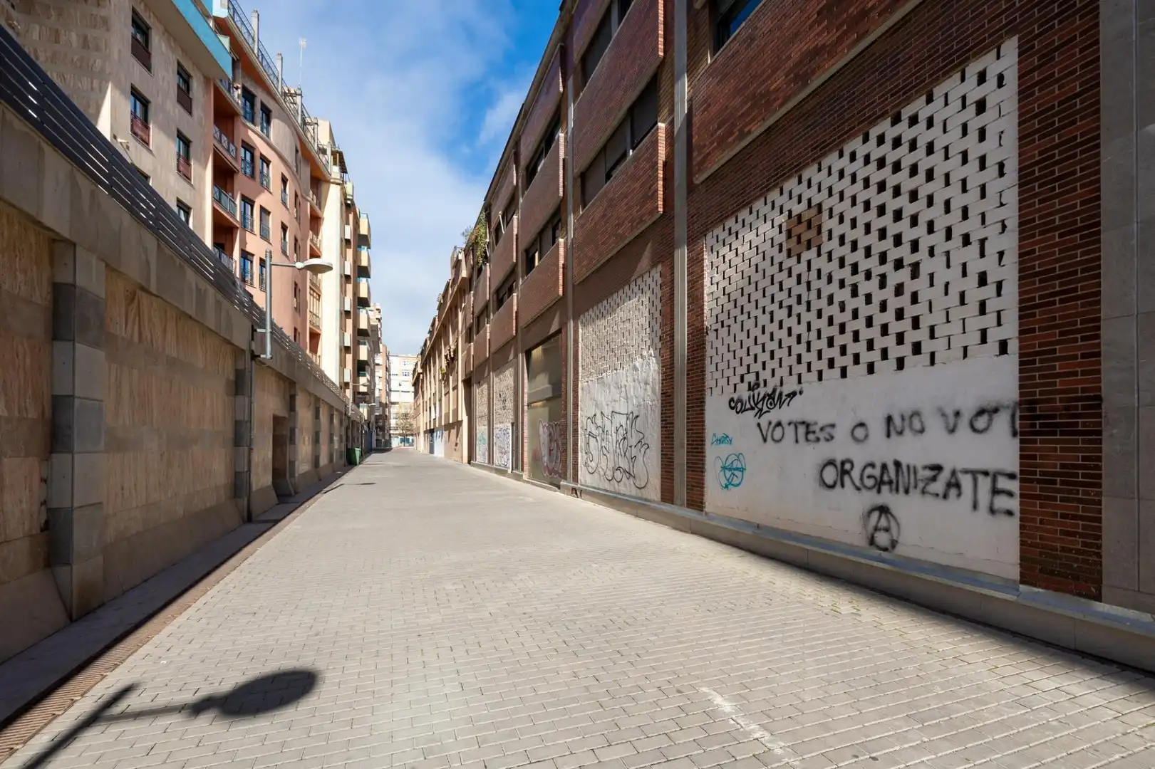Local comercial en venda a Plaza de San Lázaro 1, imagen 2