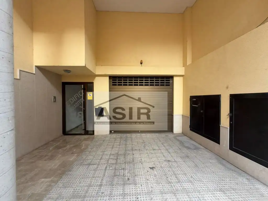 Garaje en venta en Alzira