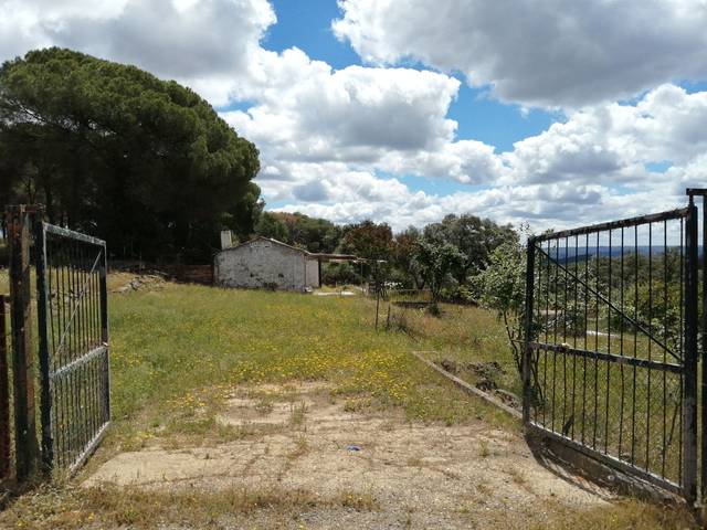 Terreno en Venta en Calle el Corralon, 1 en El Campillo (Huelva)