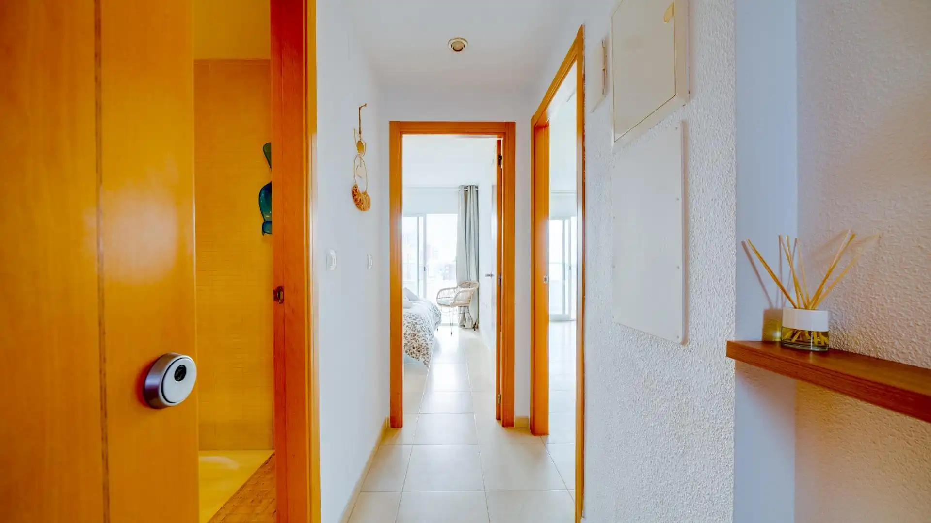 Apartamento de alquiler en Benidorm con Aire acondicionado, Calefacción y Jardín privado