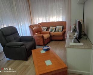 Living room of Flat to rent in Salt  with Heating, Parquet flooring and Furnished