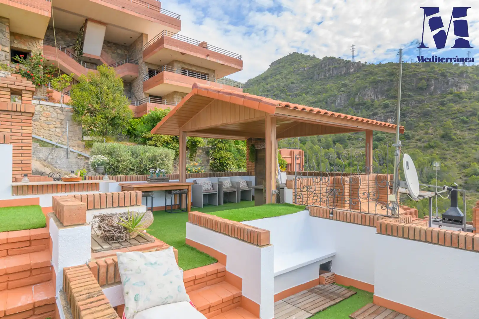 Terrassa de Casa o xalet en venda en Sitges amb Jardí privat, Parquet i Terrassa